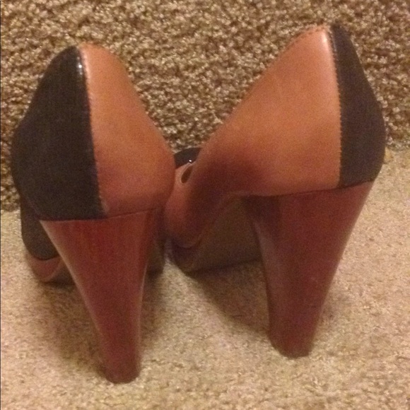 Kenneth Cole Reaction 🤔Leather - Picture 3 of 8